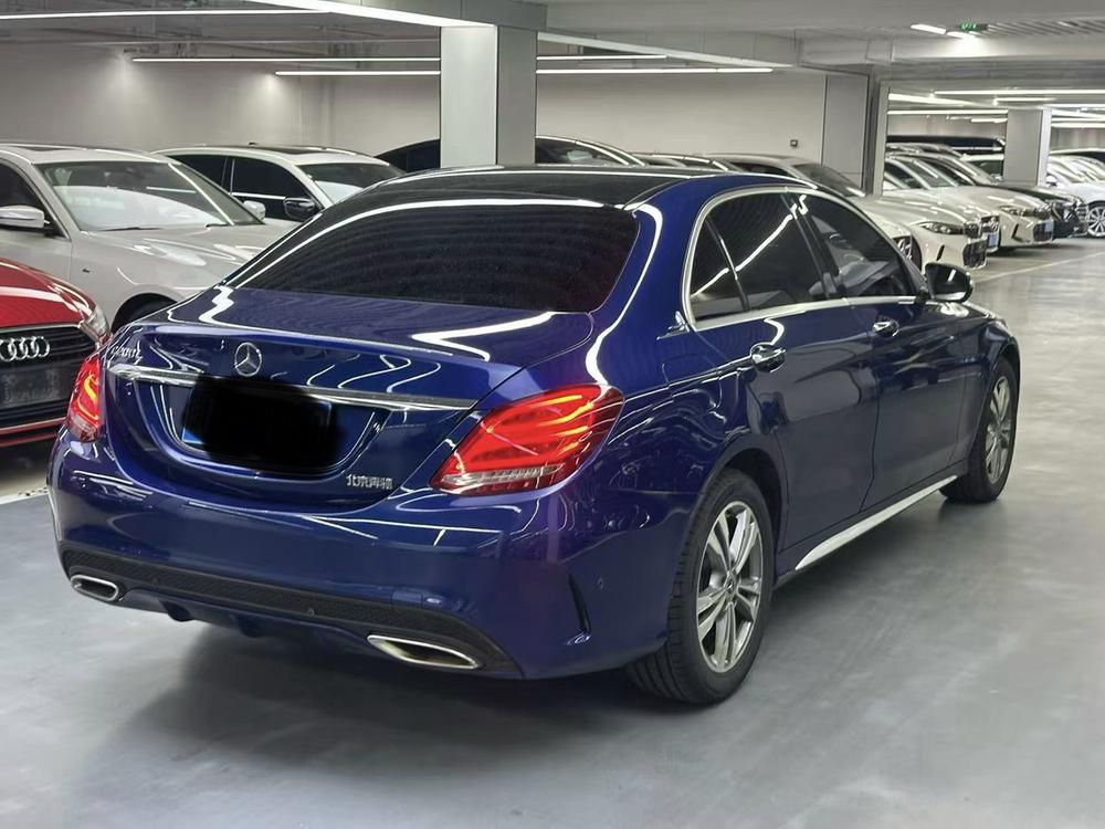 Mercedes-Benz Mercedes-Benz C-Class