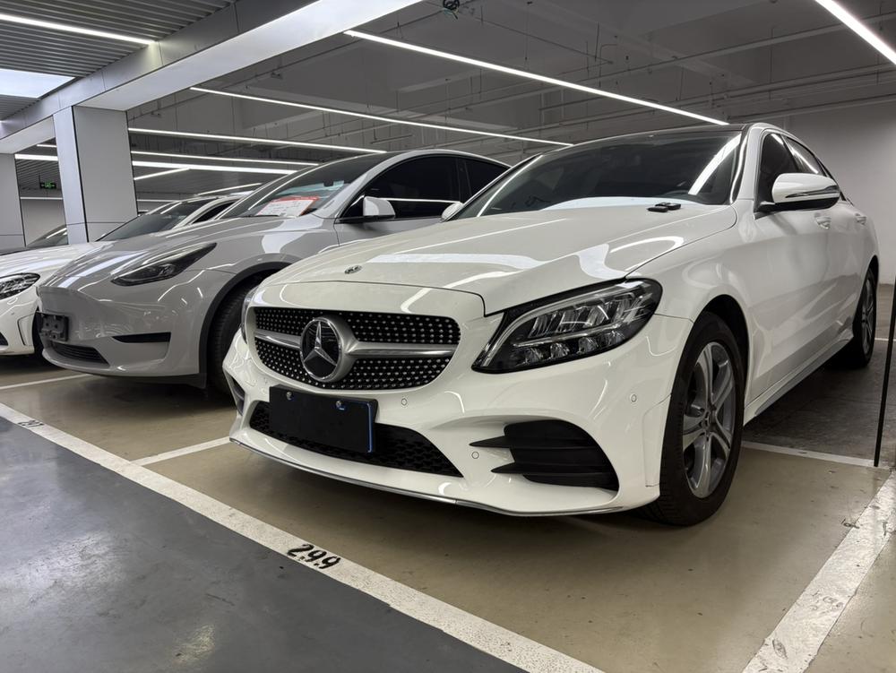 Mercedes-Benz Mercedes-Benz C-Class
