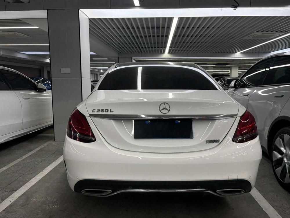 Mercedes-Benz Mercedes-Benz C-Class