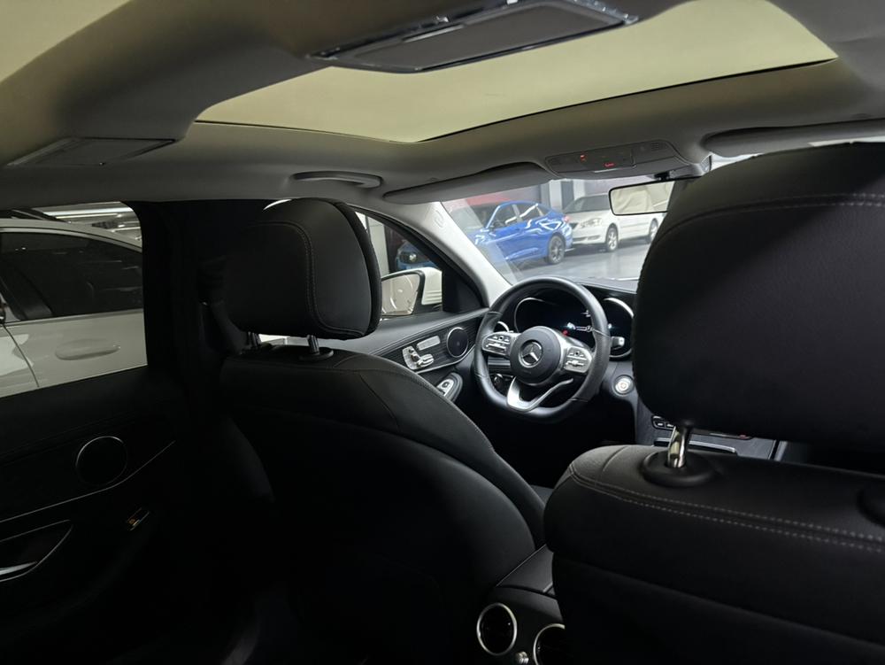 Mercedes-Benz Mercedes-Benz C-Class