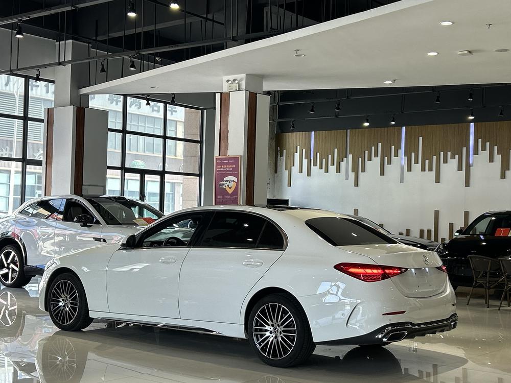 Mercedes-Benz Mercedes-Benz C-Class