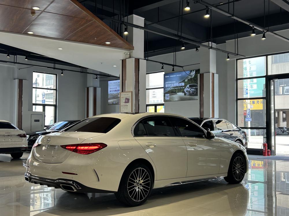 Mercedes-Benz Mercedes-Benz C-Class