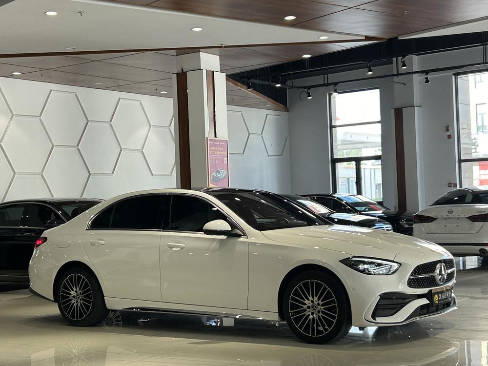 Mercedes-Benz Mercedes-Benz C-Class