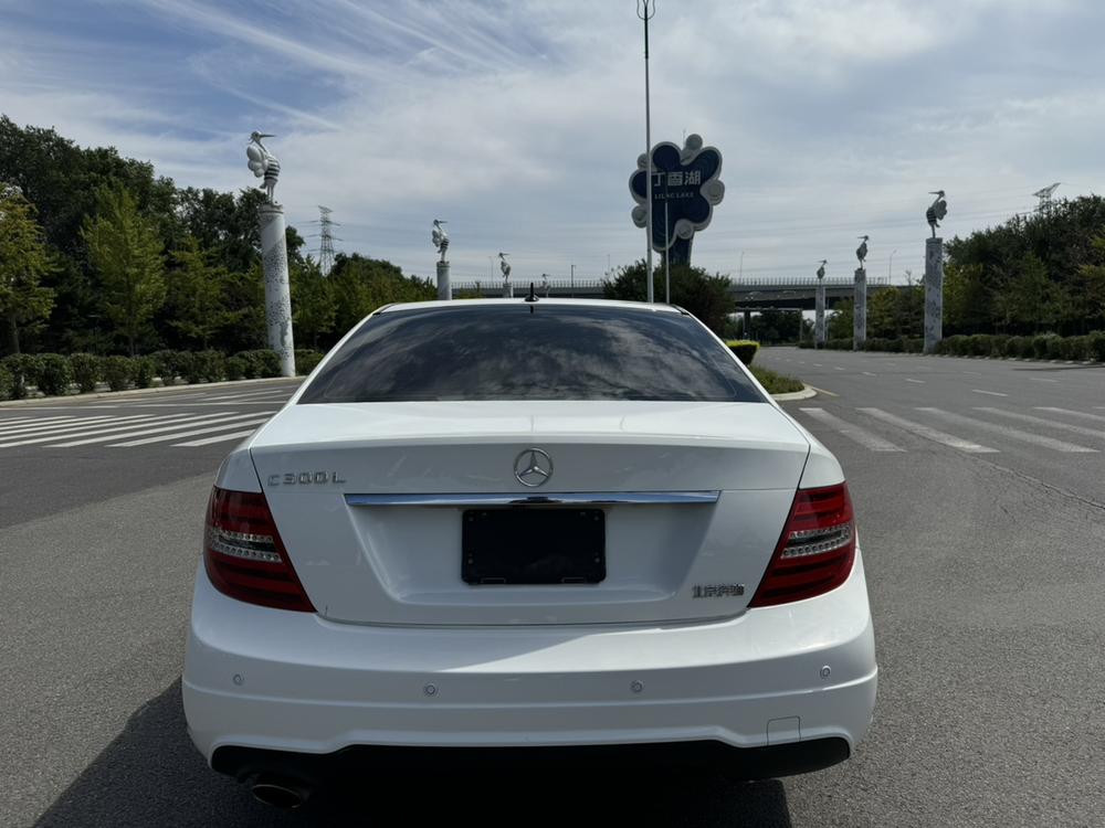 Mercedes-Benz Mercedes-Benz C-Class