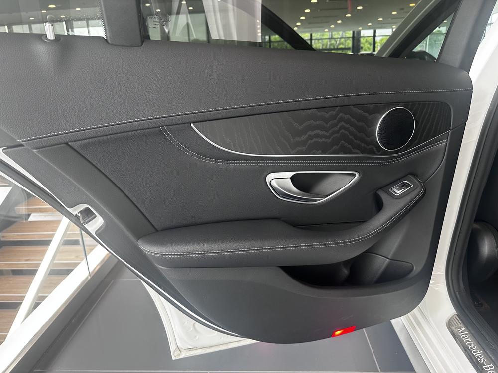 Mercedes-Benz Mercedes-Benz C-Class
