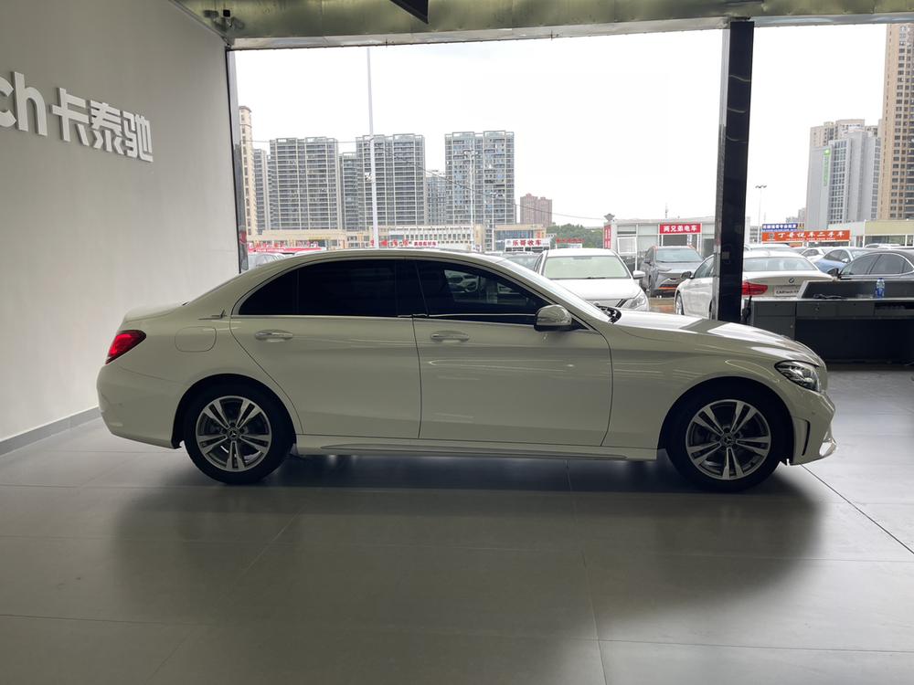 Mercedes-Benz Mercedes-Benz C-Class