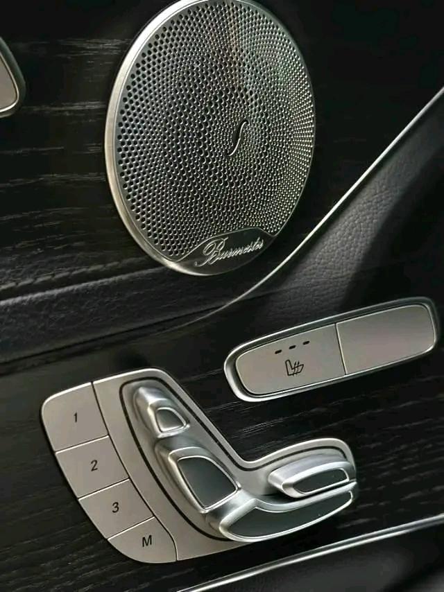 Mercedes-Benz Mercedes-Benz C-Class