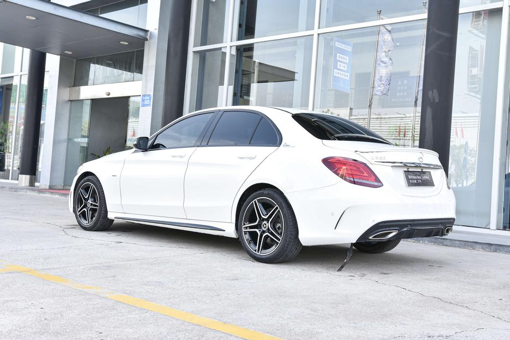 Mercedes-Benz Mercedes-Benz C-Class