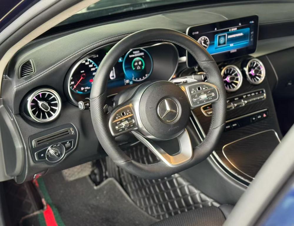 Mercedes-Benz Mercedes-Benz C-Class