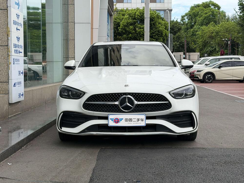 Mercedes-Benz Mercedes-Benz C-Class