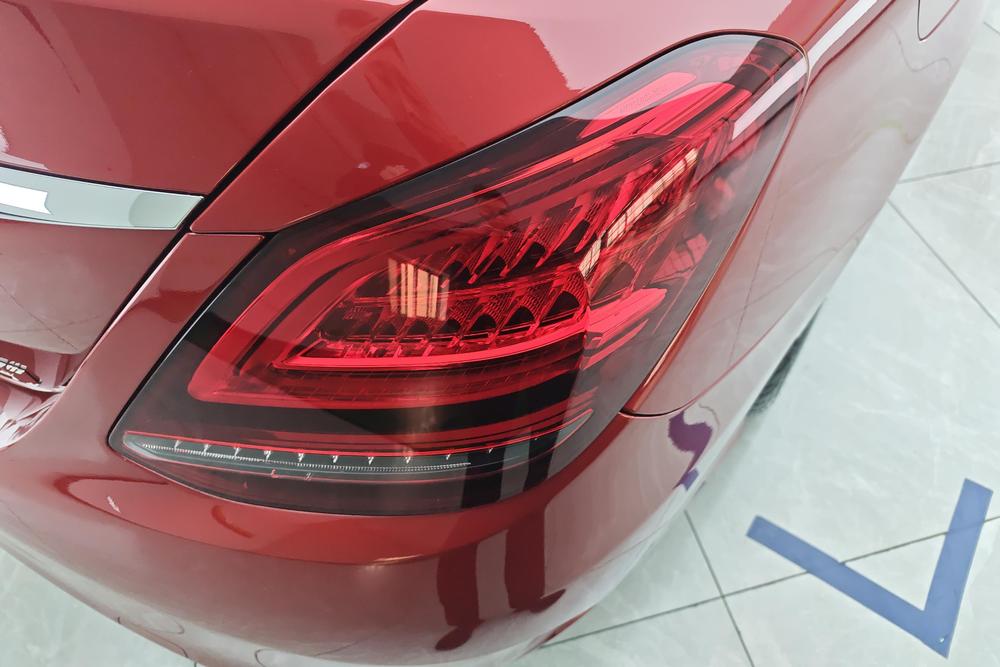 Mercedes-Benz Mercedes-Benz C-Class