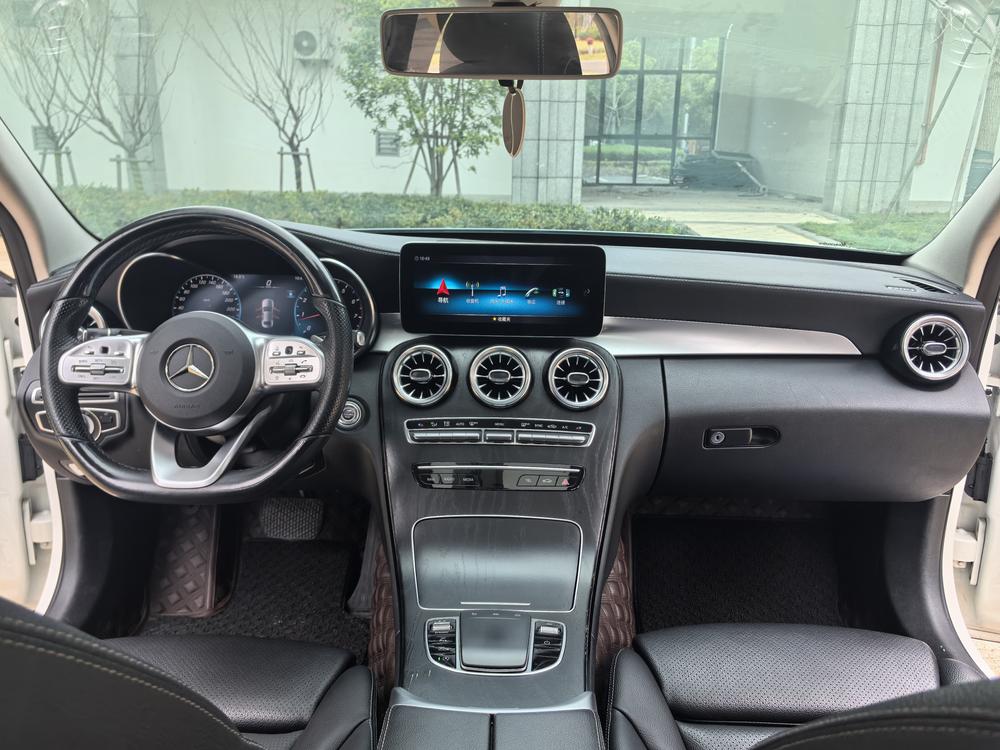 Mercedes-Benz Mercedes-Benz C-Class
