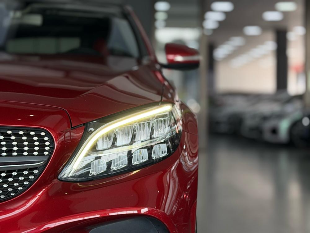 Mercedes-Benz Mercedes-Benz C-Class
