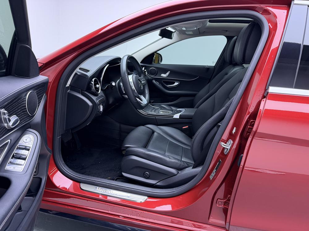 Mercedes-Benz Mercedes-Benz C-Class