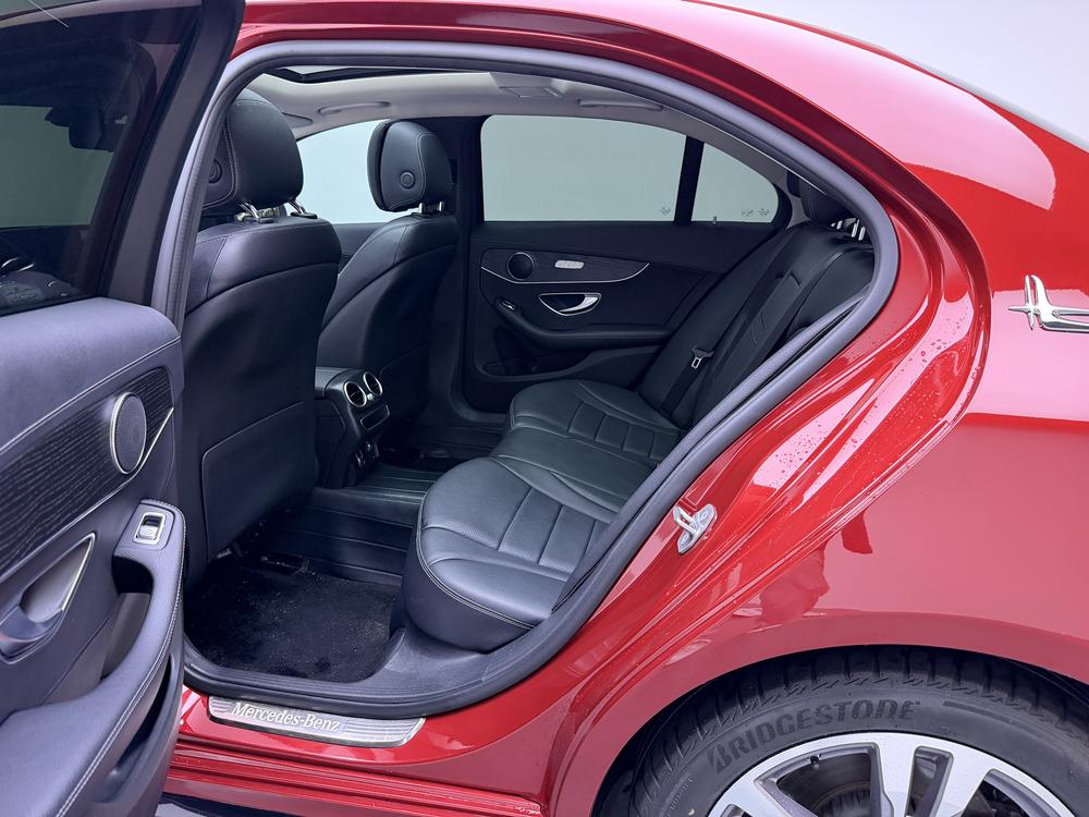 Mercedes-Benz Mercedes-Benz C-Class