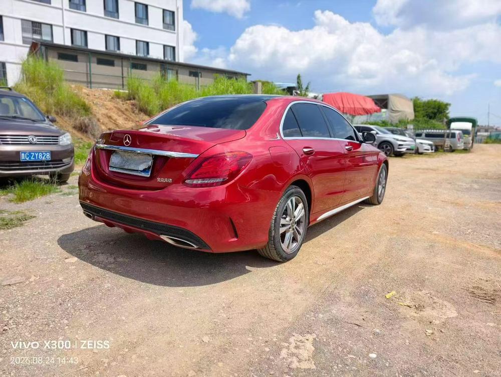 Mercedes-Benz Mercedes-Benz C-Class
