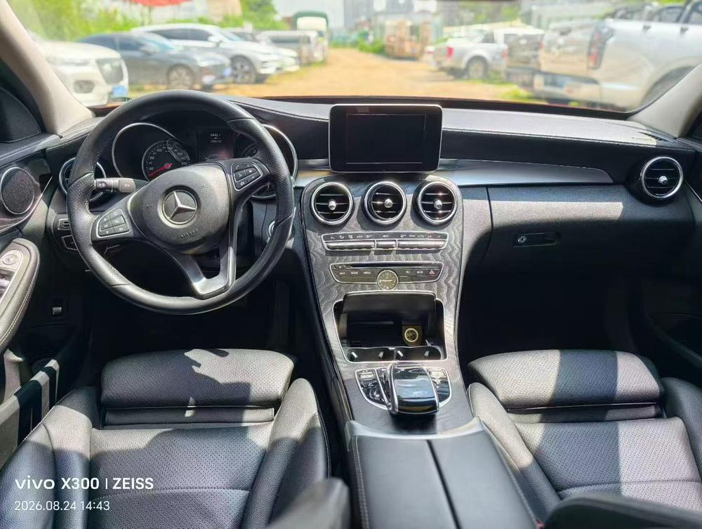 Mercedes-Benz Mercedes-Benz C-Class