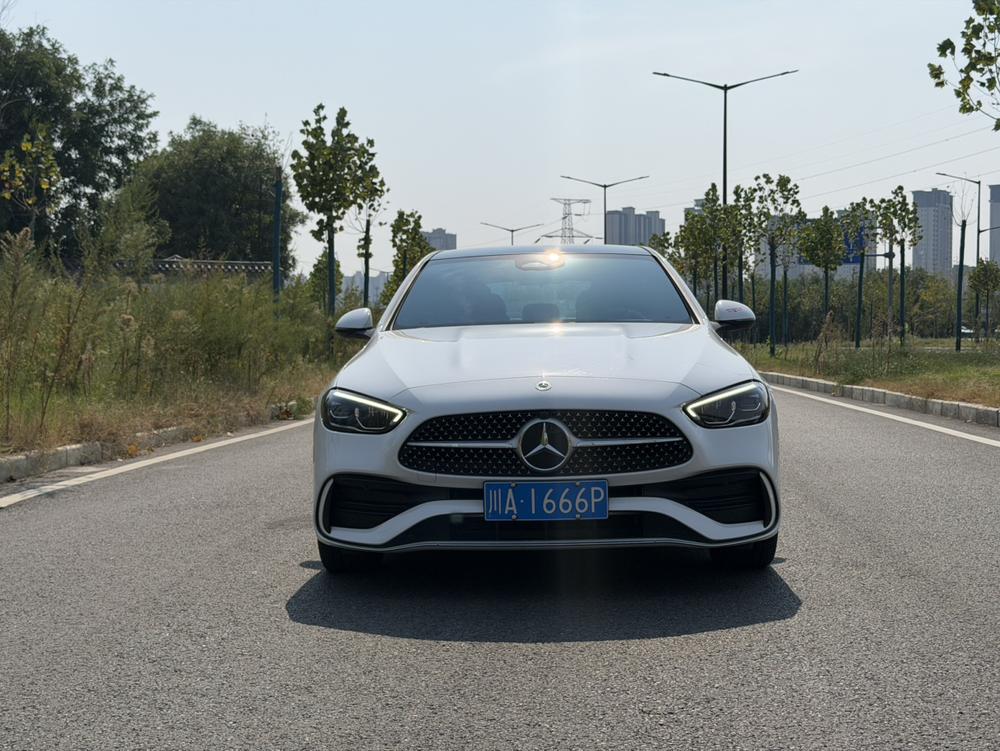 Mercedes-Benz Mercedes-Benz C-Class
