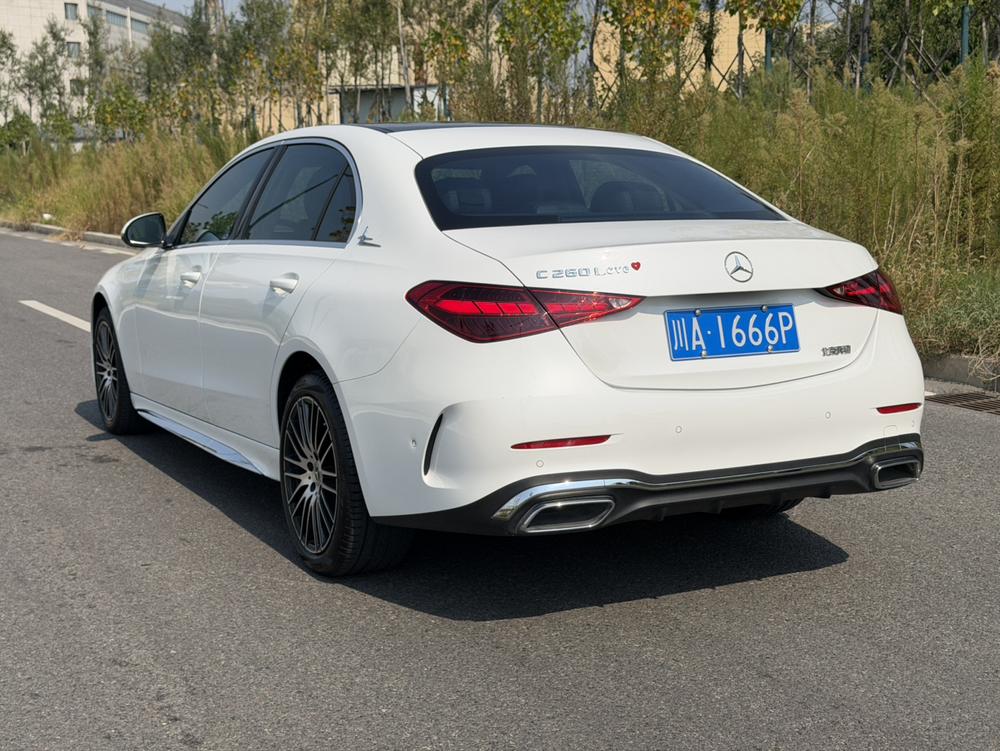 Mercedes-Benz Mercedes-Benz C-Class