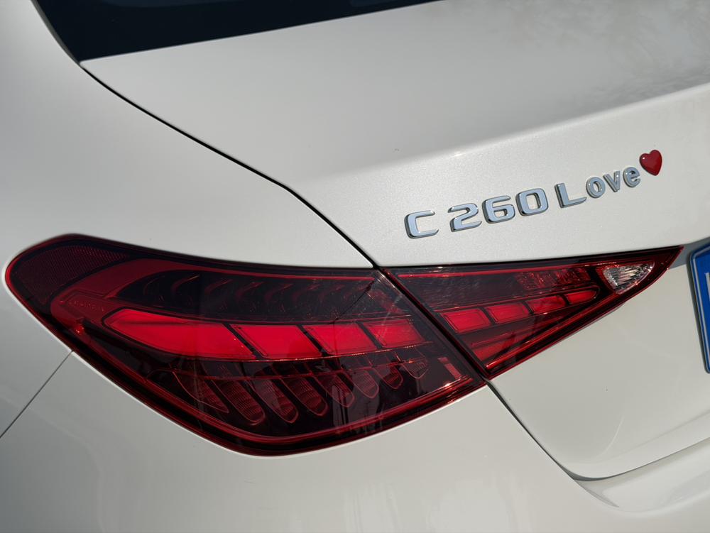 Mercedes-Benz Mercedes-Benz C-Class