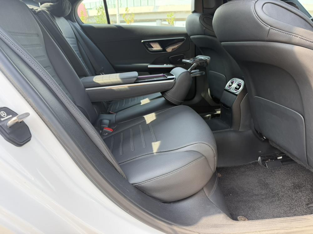 Mercedes-Benz Mercedes-Benz C-Class