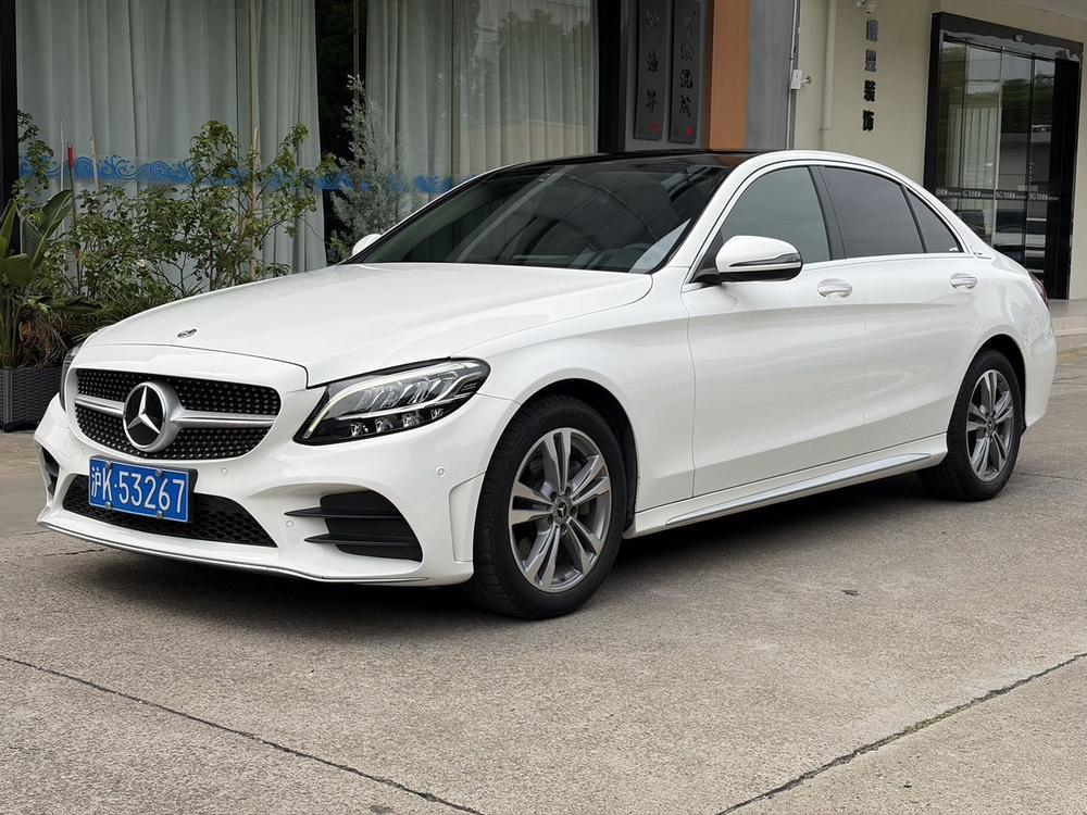 Mercedes-Benz Mercedes-Benz C-Class