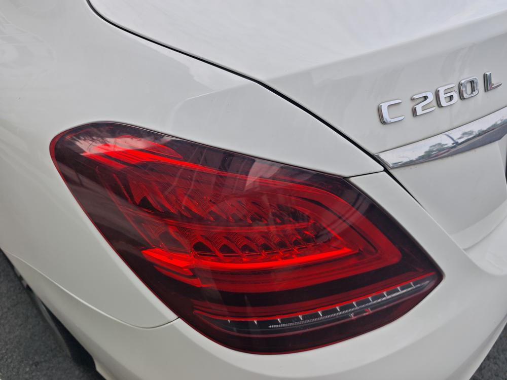 Mercedes-Benz Mercedes-Benz C-Class