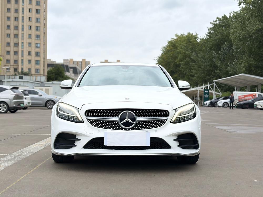 Mercedes-Benz Mercedes-Benz C-Class