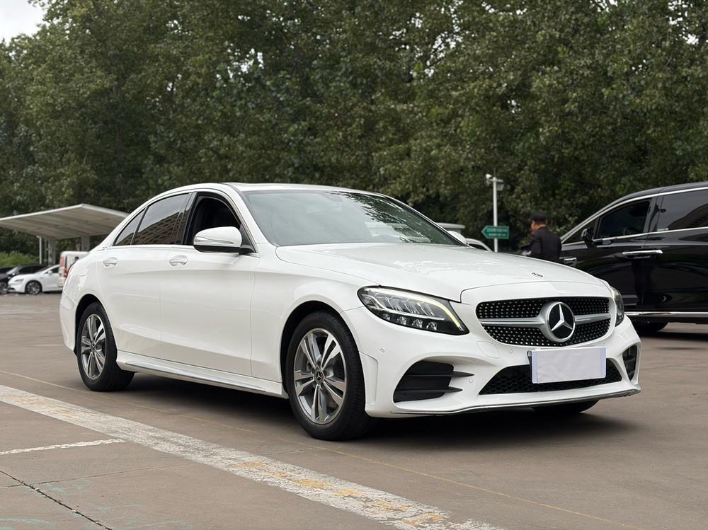 Mercedes-Benz Mercedes-Benz C-Class