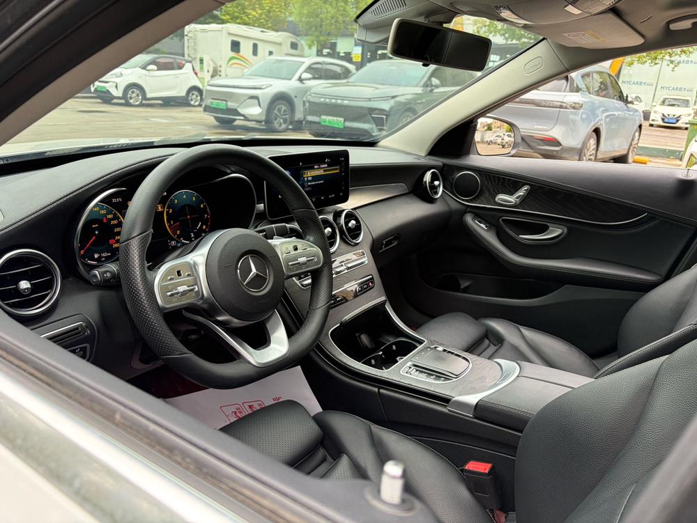 Mercedes-Benz Mercedes-Benz C-Class