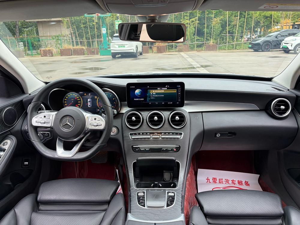 Mercedes-Benz Mercedes-Benz C-Class
