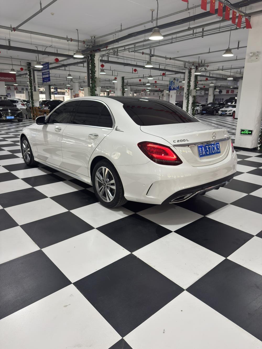 Mercedes-Benz Mercedes-Benz C-Class