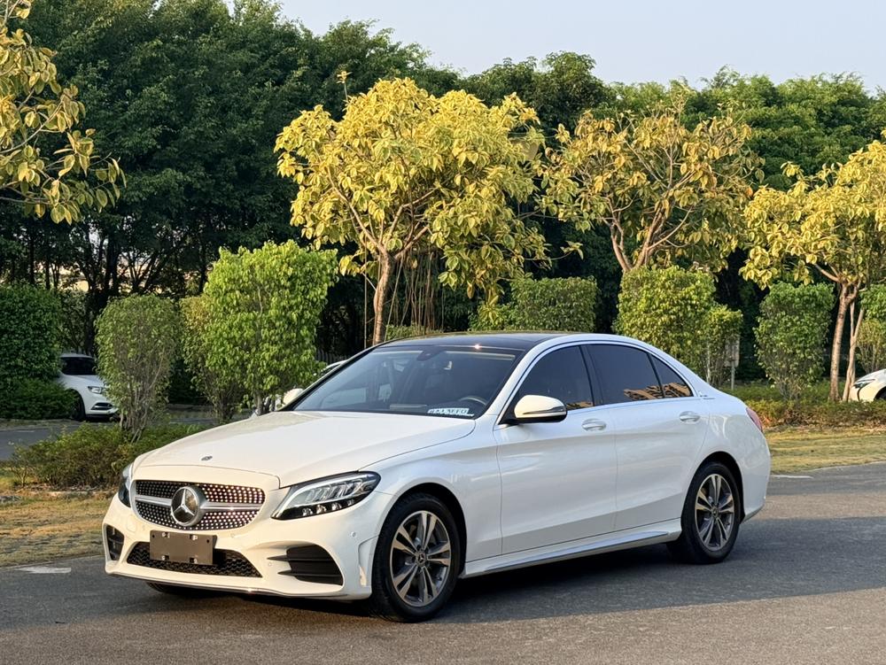 Mercedes-Benz Mercedes-Benz C-Class