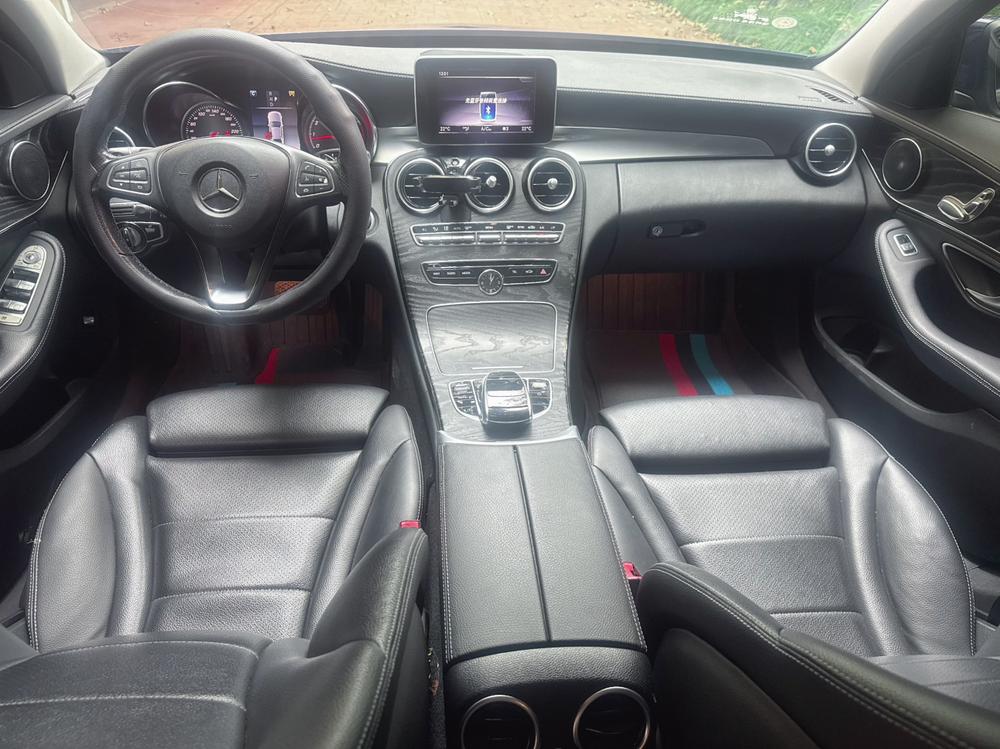 Mercedes-Benz Mercedes-Benz C-Class