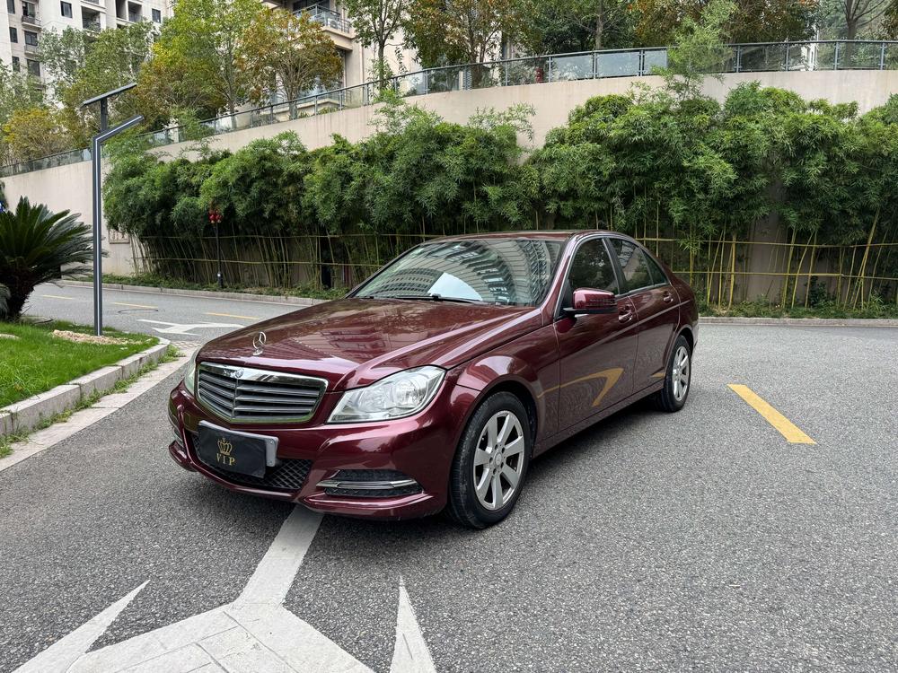 Mercedes-Benz Mercedes-Benz C-Class