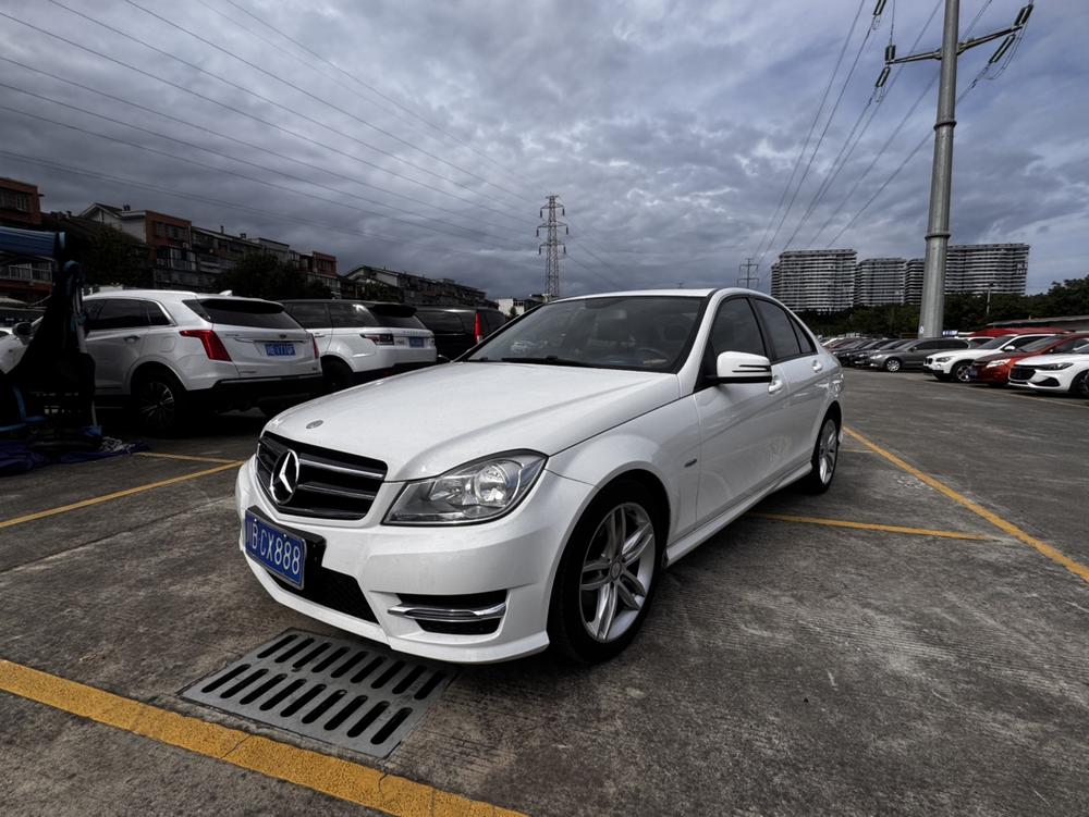 Mercedes-Benz Mercedes-Benz C-Class