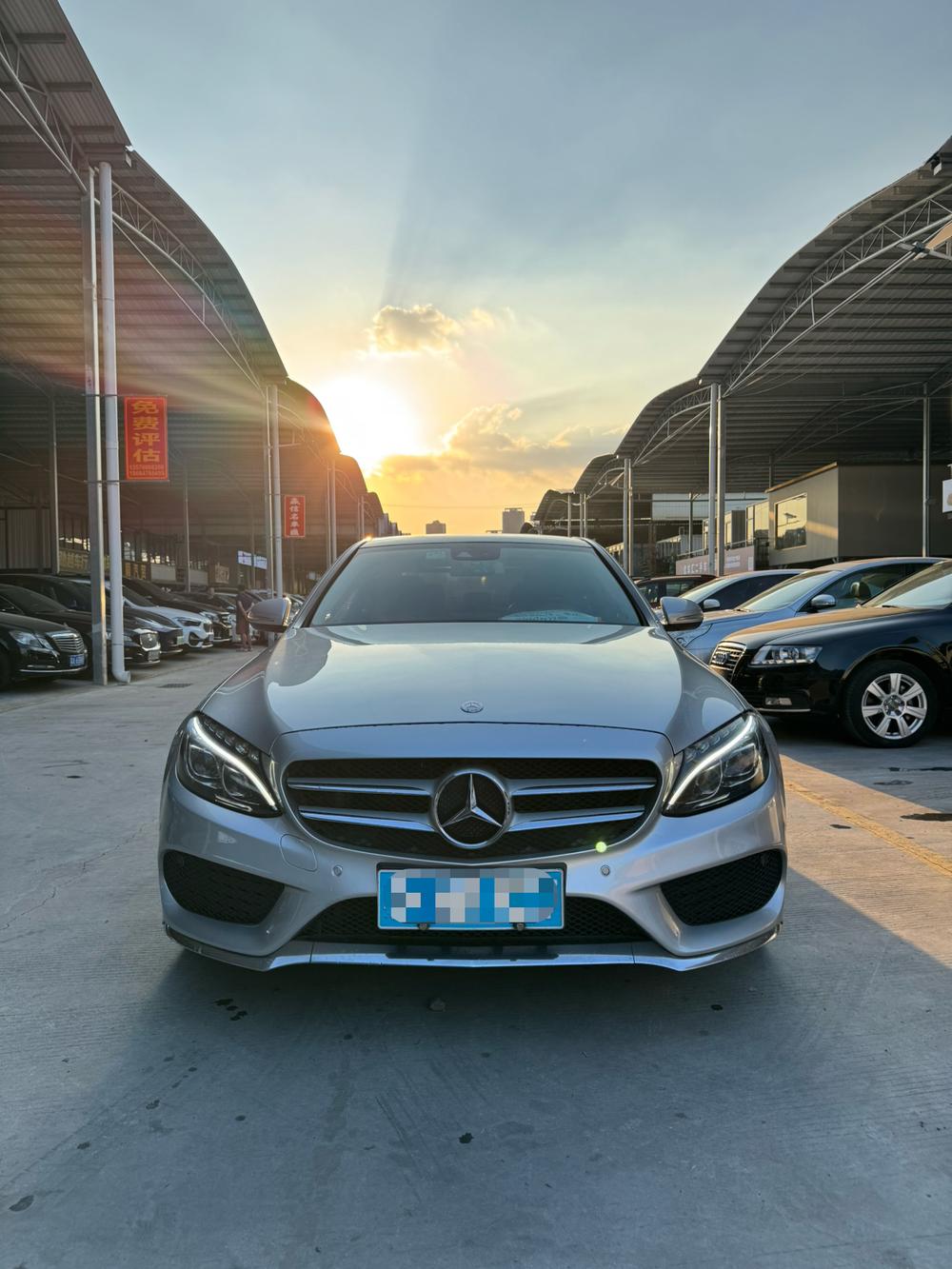 Mercedes-Benz Mercedes-Benz C-Class