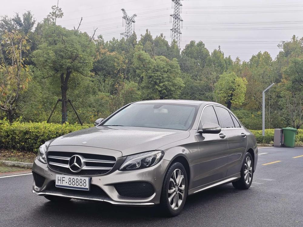 Mercedes-Benz Mercedes-Benz C-Class