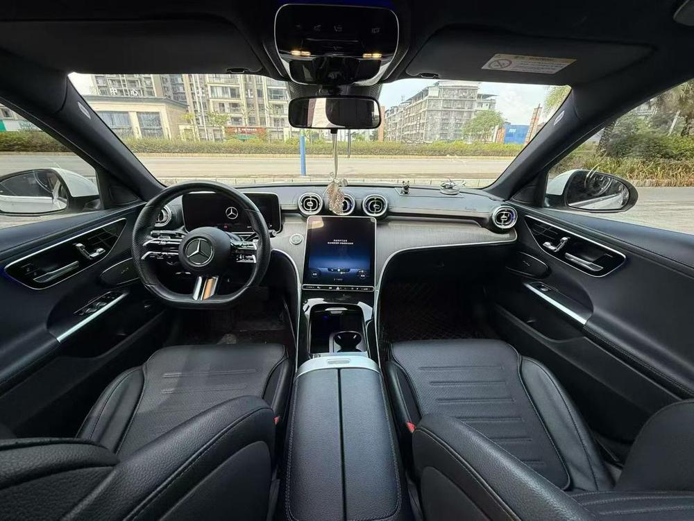 Mercedes-Benz Mercedes-Benz C-Class