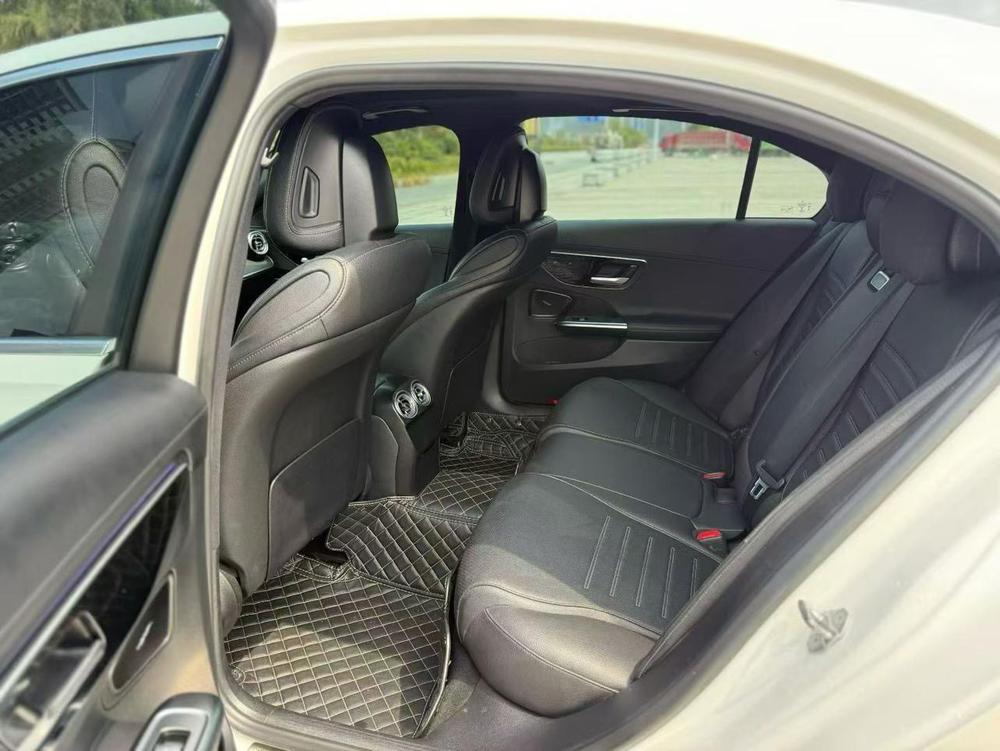Mercedes-Benz Mercedes-Benz C-Class