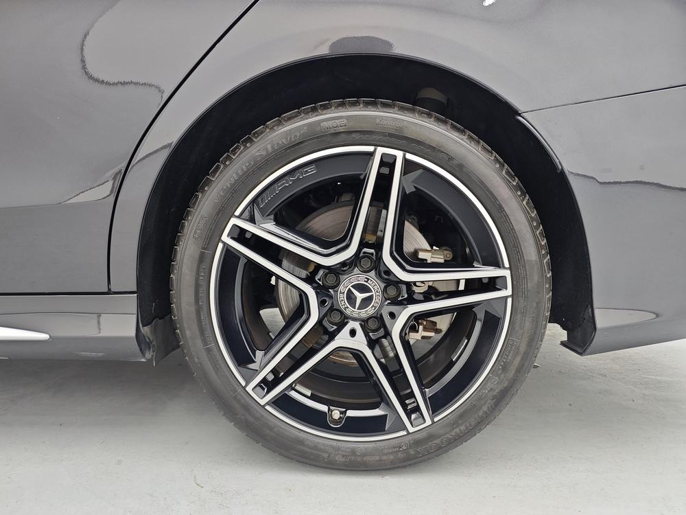 Mercedes-Benz Mercedes-Benz C-Class