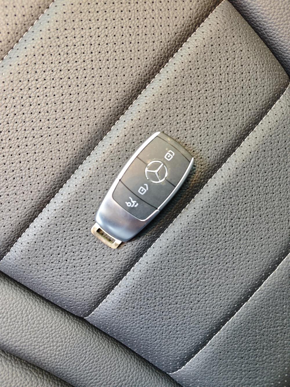 Mercedes-Benz Mercedes-Benz C-Class