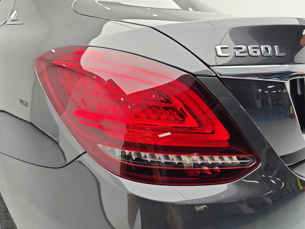 Mercedes-Benz Mercedes-Benz C-Class