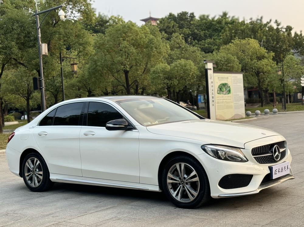 Mercedes-Benz Mercedes-Benz C-Class