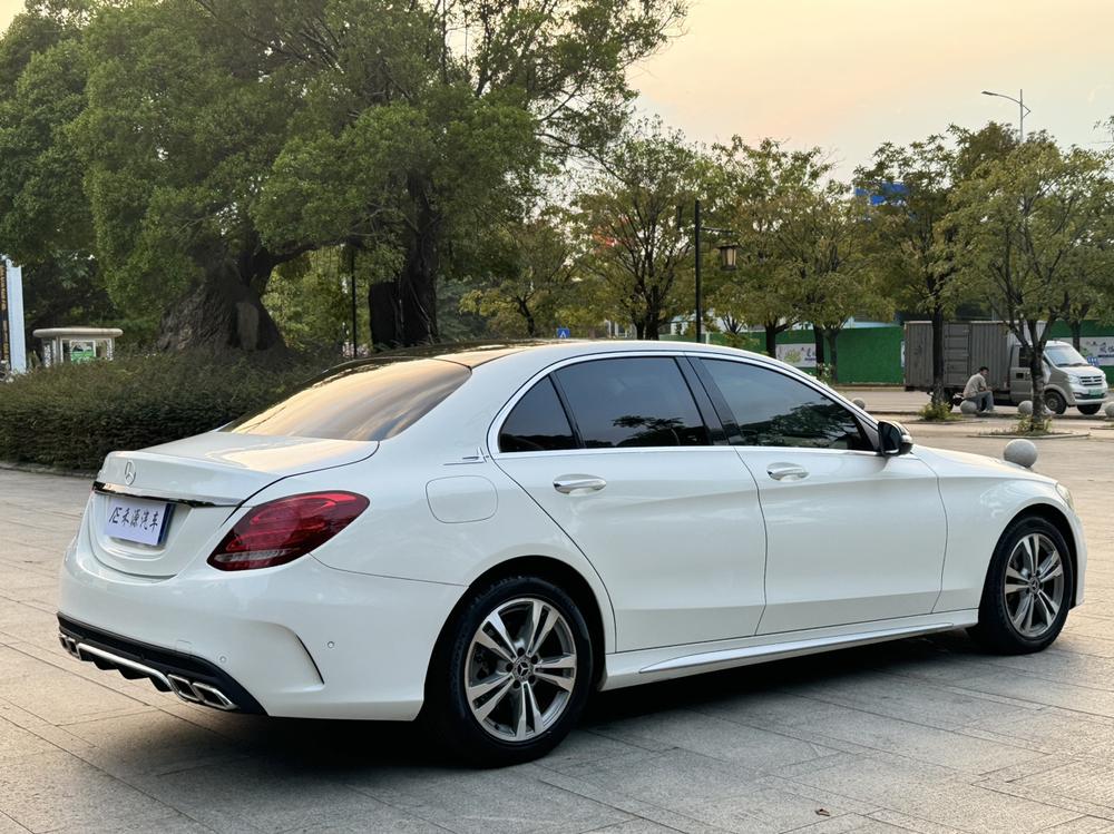 Mercedes-Benz Mercedes-Benz C-Class