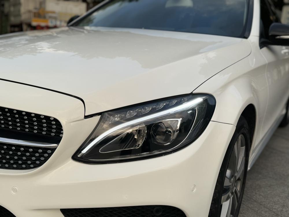 Mercedes-Benz Mercedes-Benz C-Class