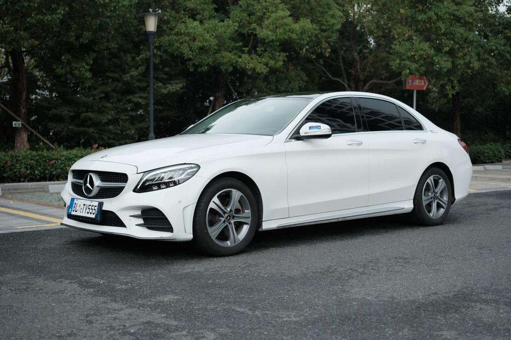 Mercedes-Benz Mercedes-Benz C-Class