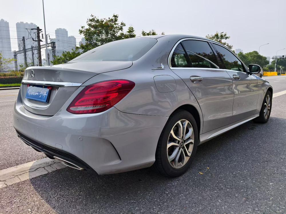 Mercedes-Benz Mercedes-Benz C-Class
