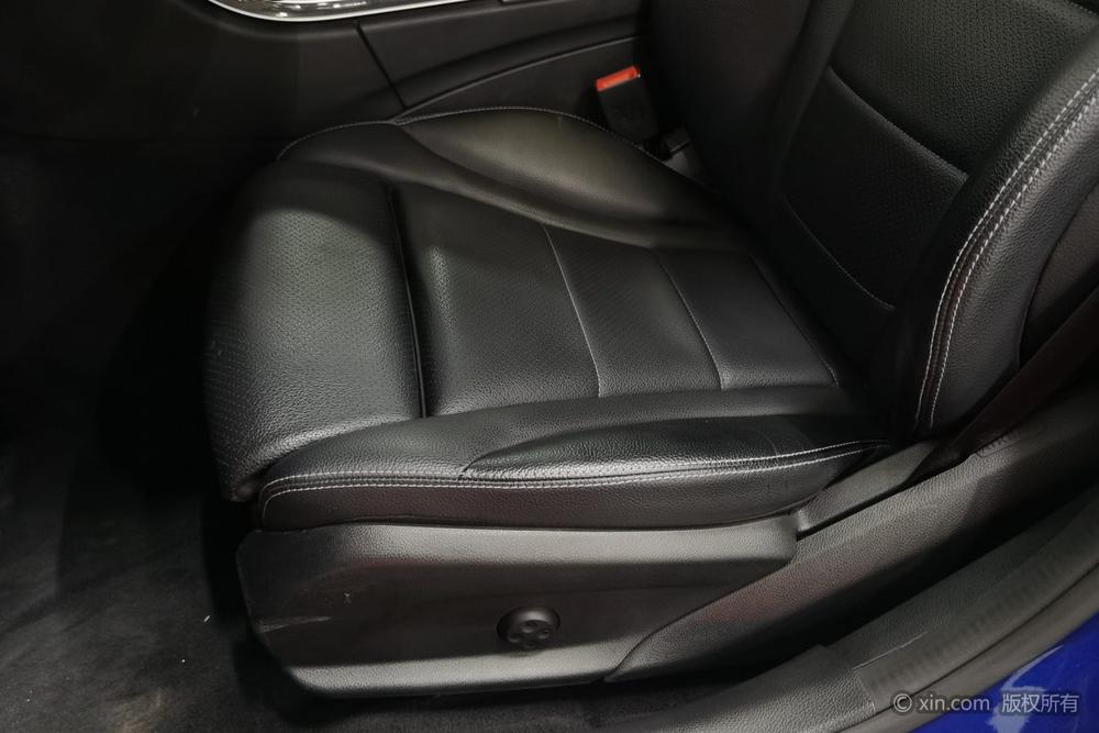 Mercedes-Benz Mercedes-Benz C-Class