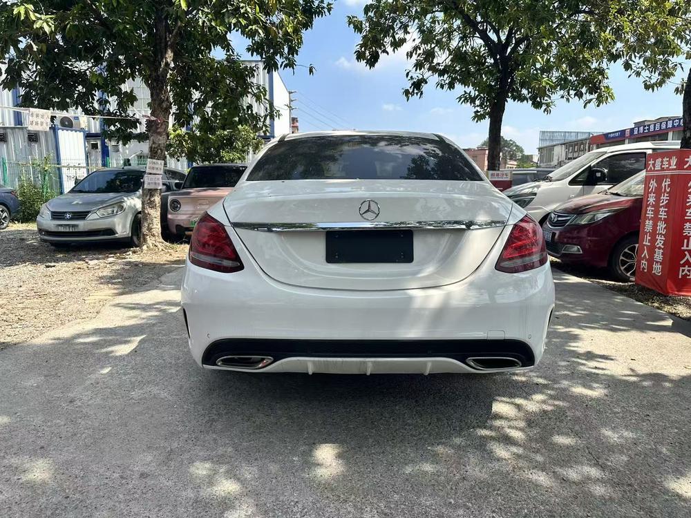 Mercedes-Benz Mercedes-Benz C-Class